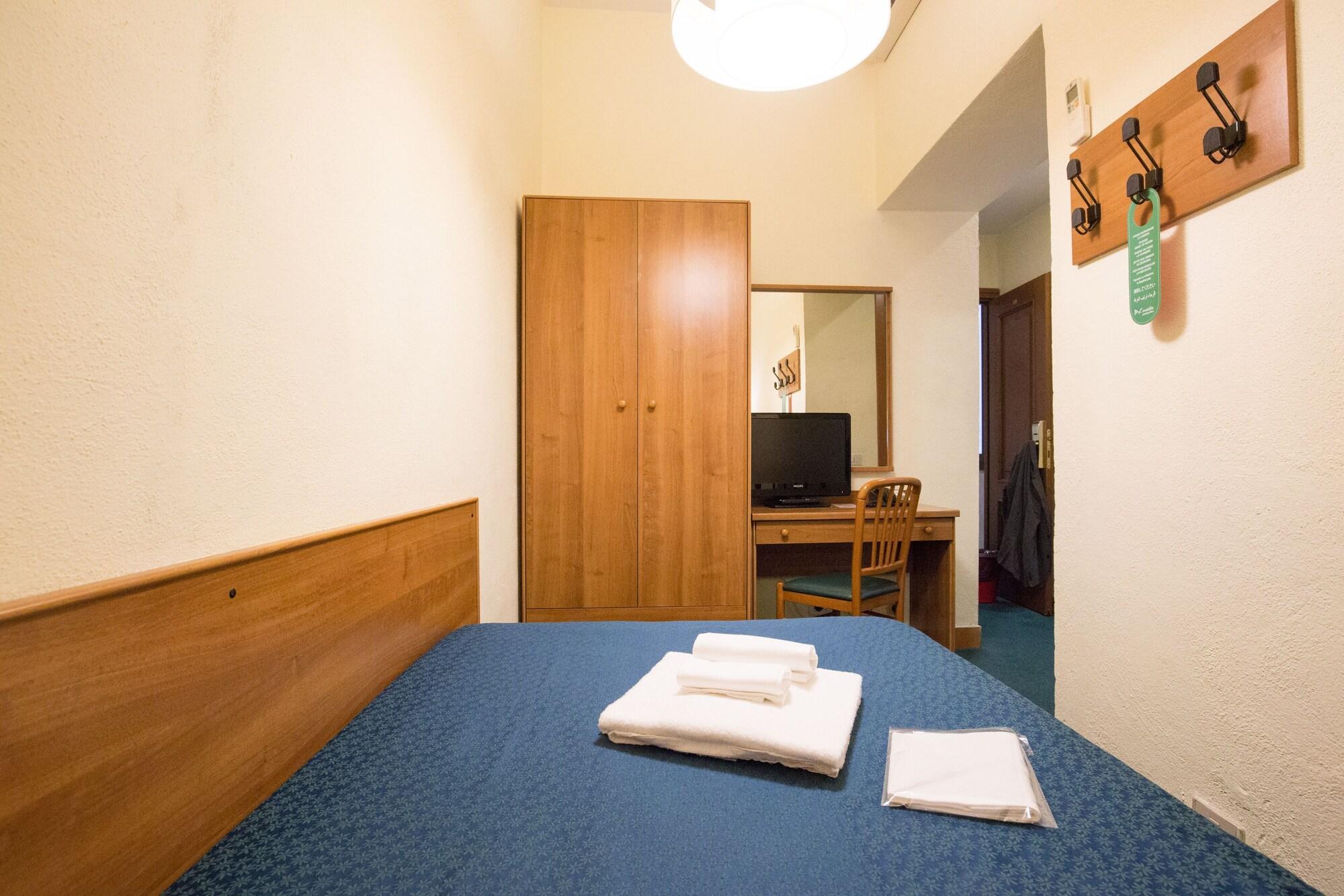 Hotel Trastevere Róma Kültér fotó